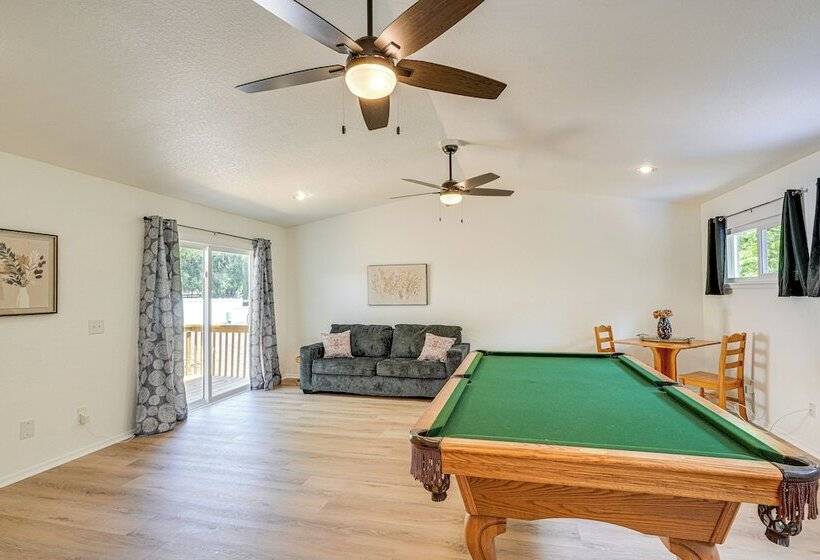 Waterfront Home On Crooked Lake W/ Game Room!