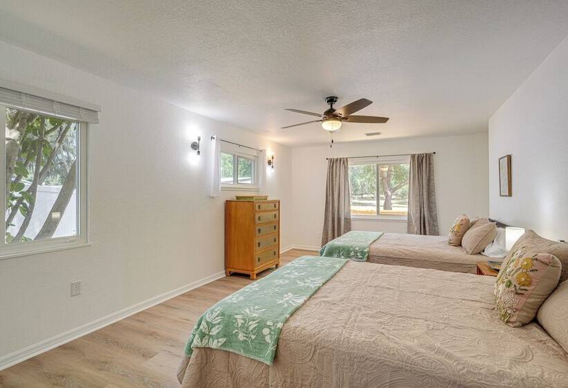 Waterfront Home On Crooked Lake W/ Game Room!