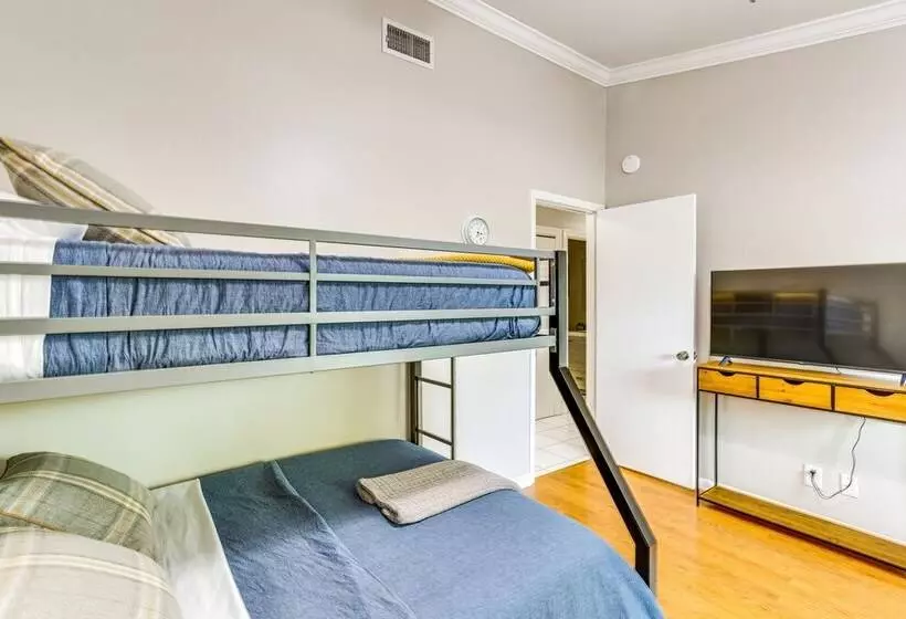 Wellington Vacation Rental: Private Saltwater Pool