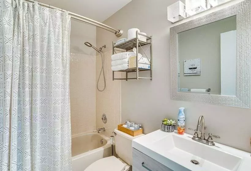 Wellington Vacation Rental: Private Saltwater Pool