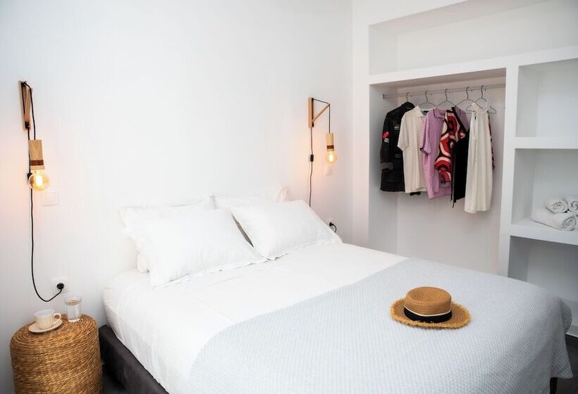 White Cave Villas Residence