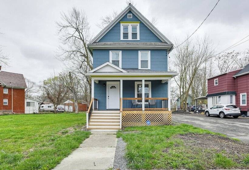 Charming Home   2 Mi To Niagara Falls State Park!