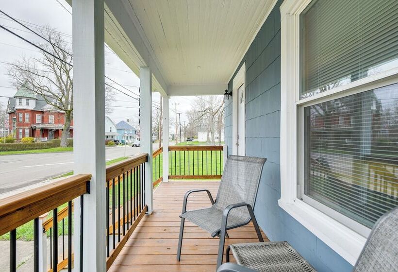 Charming Home   2 Mi To Niagara Falls State Park!