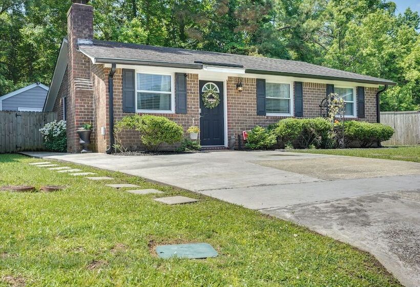 Cozy Goose Creek Escape W/ Patio & Grill