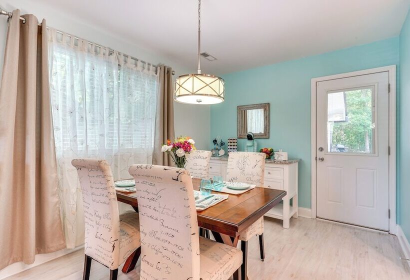 Cozy Goose Creek Escape W/ Patio & Grill