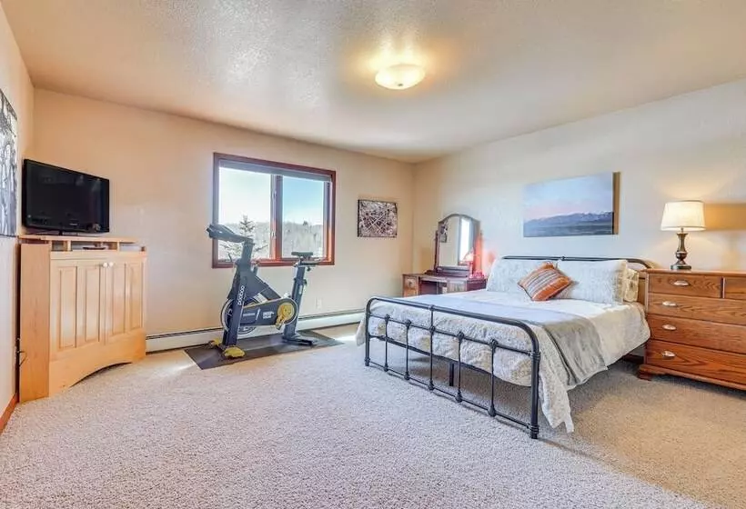 24str 00027 Fairplay Cabin W/ Mountain Views!