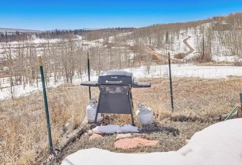 24str 00027 Fairplay Cabin W/ Mountain Views!