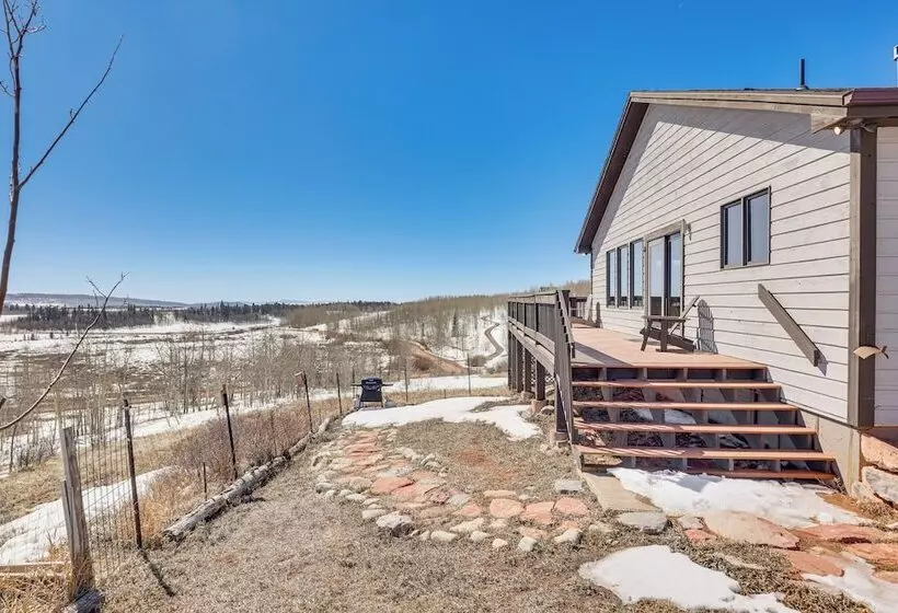 24str 00027 Fairplay Cabin W/ Mountain Views!