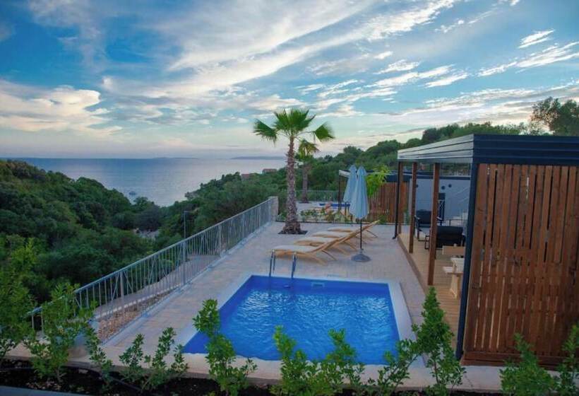 בית מלון כפרי Lastura Mobile Homes