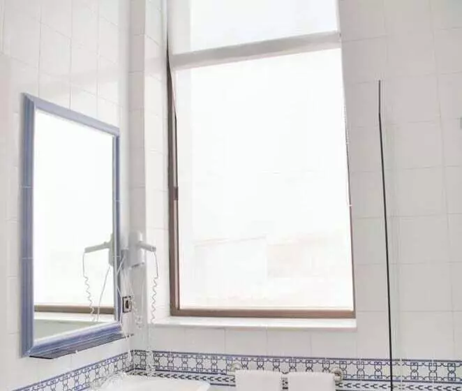 Hotelli Balneario De Marmolejo