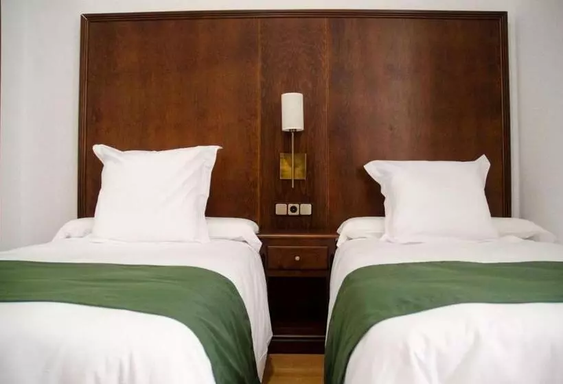 Hotelli Balneario De Marmolejo