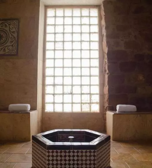 Hotelli Balneario De Marmolejo