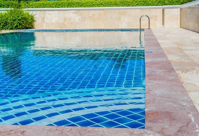 בית מלון כפרי Holiday Inn Express & Suites Fort Walton Beach Eglin Area, An Ihg