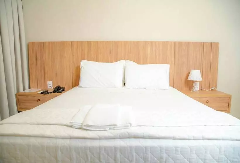 Hotelli Italian Palace