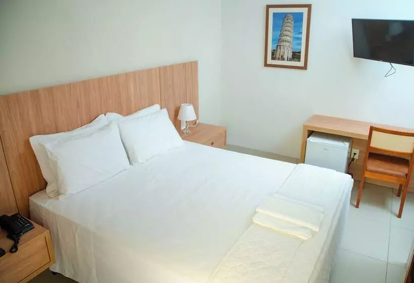 Hotelli Italian Palace