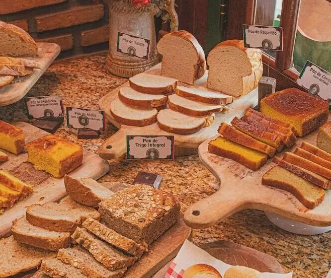 Hotelli Italian Palace