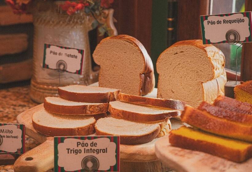 هتل Italian Palace