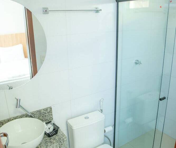 هتل Italian Palace