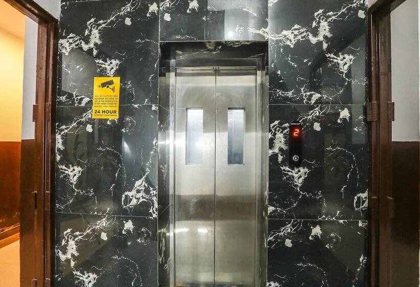 Fabhotel Pranjul Inn