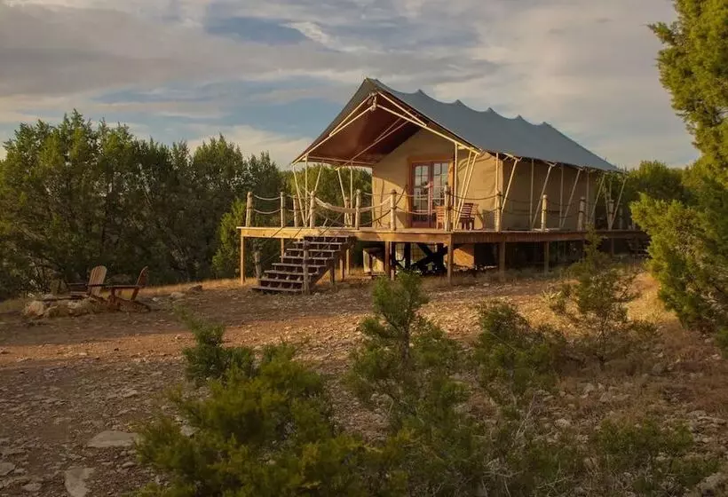 Maaseutuhotelli Lost Horizon Texas