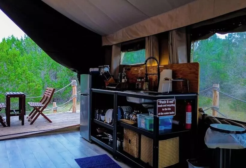 Maaseutuhotelli Lost Horizon Texas