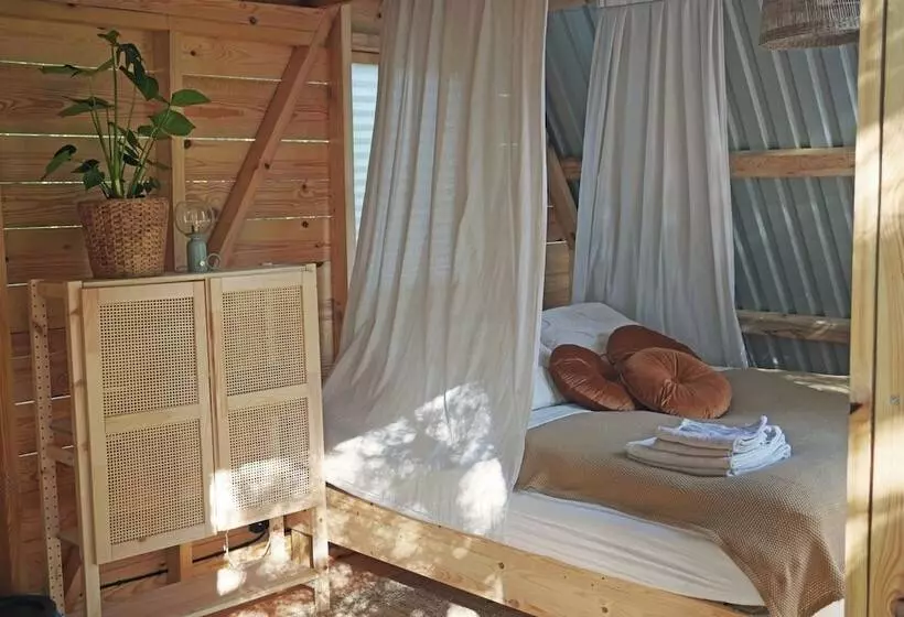 田舎風ホテル Tranquilo Glamping
