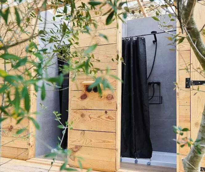 هتل روستایی Tranquilo Glamping