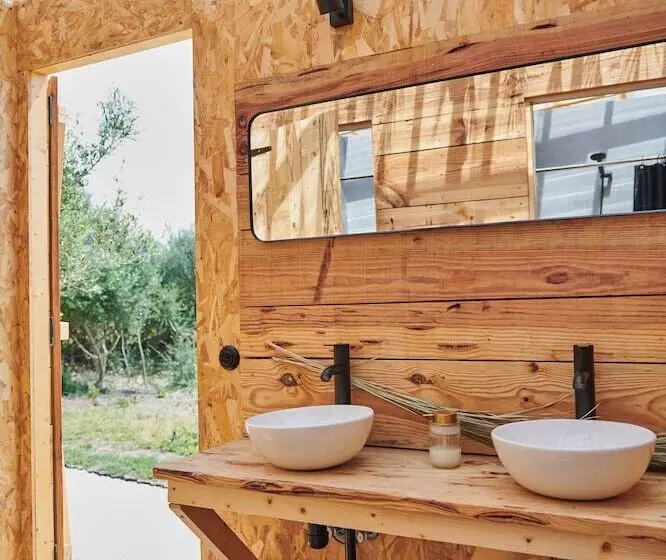 هتل روستایی Tranquilo Glamping