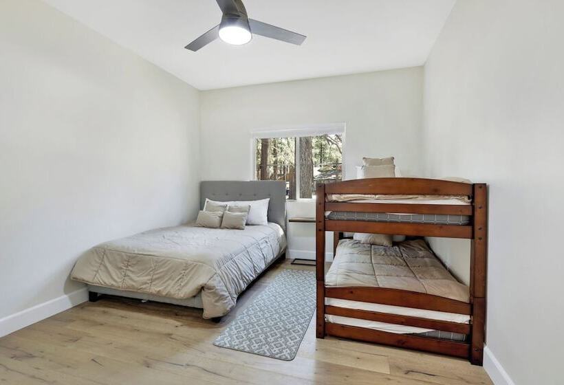 Mountain Palace #2018