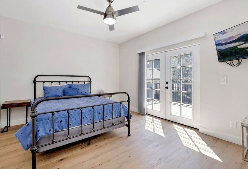 Mountain Palace #2018