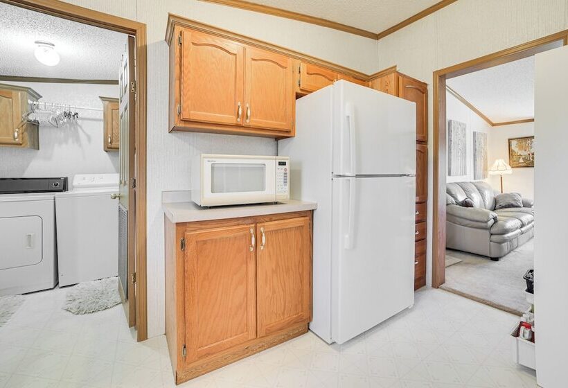 Peaceful Lakefront Home W/ Deck In West Branch!