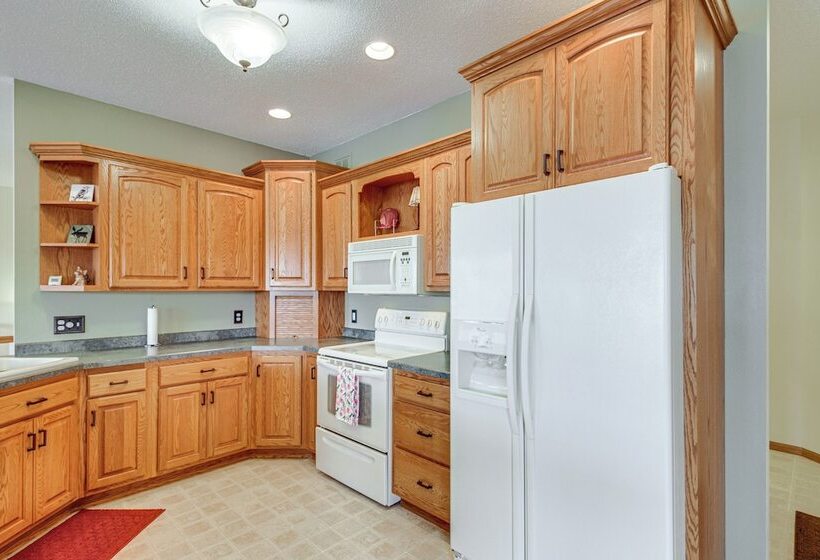 Pelican Rapids Lake House W/ Water Views + Dock!