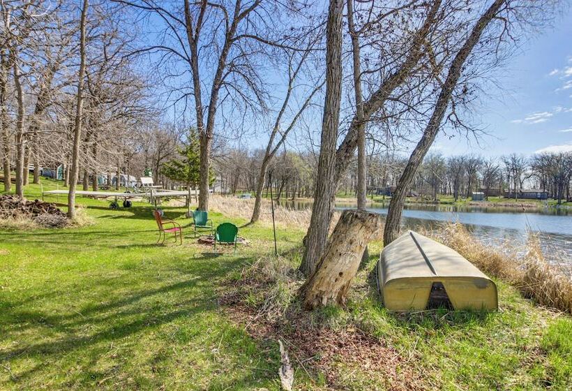 Pelican Rapids Lake House W/ Water Views + Dock!