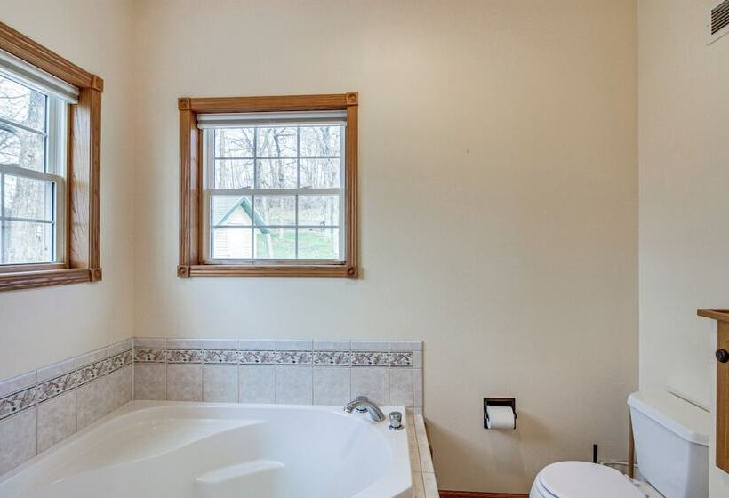 Pelican Rapids Lake House W/ Water Views + Dock!