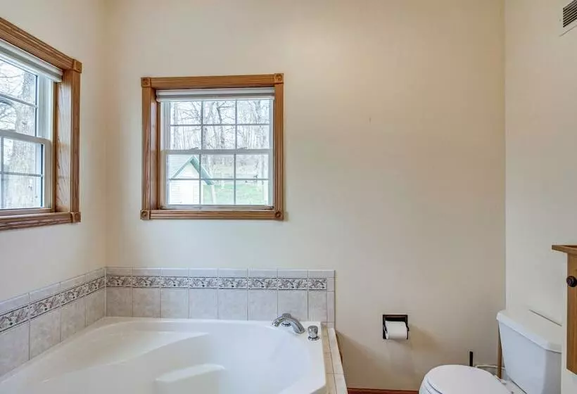 Pelican Rapids Lake House W/ Water Views + Dock!