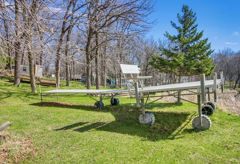 Pelican Rapids Lake House W/ Water Views + Dock!