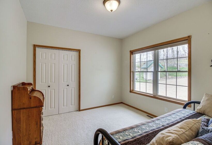 Pelican Rapids Lake House W/ Water Views + Dock!