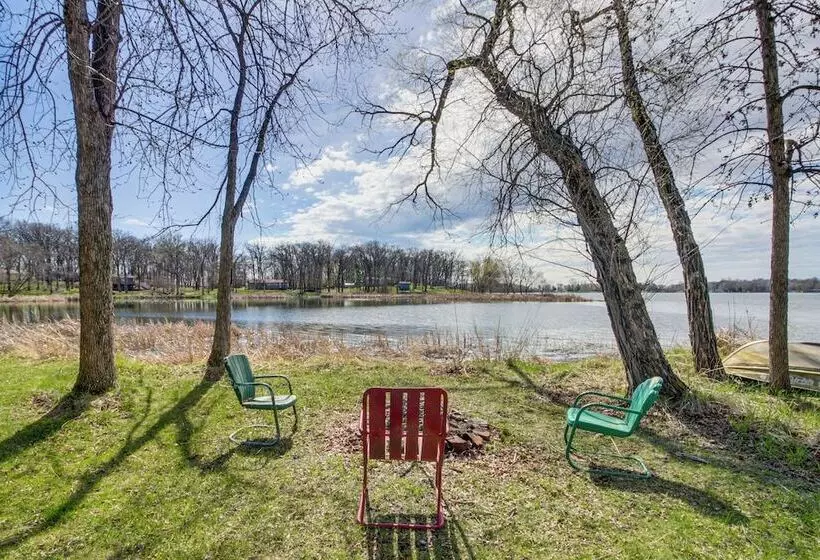 Pelican Rapids Lake House W/ Water Views + Dock!