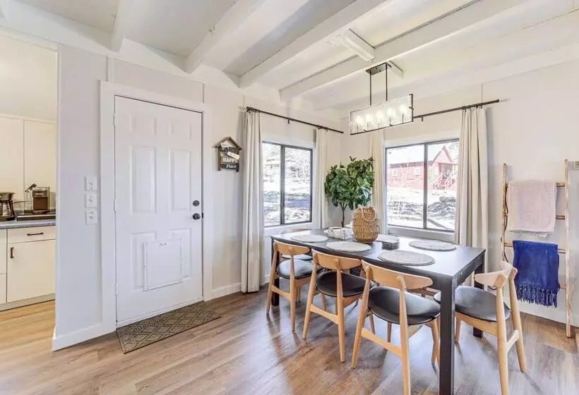 Nearby Hiking: Pet Friendly Cabin In Mormon Lake