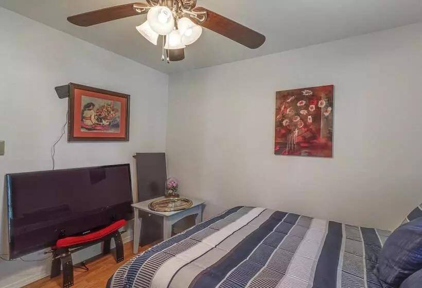 Quiet Atkins Home W/ Porch   Near Arkansas River!