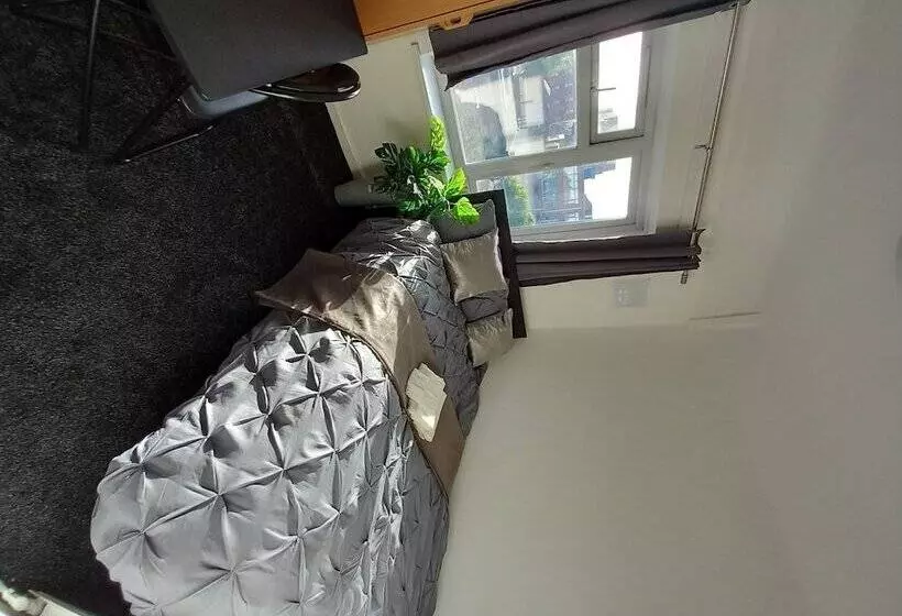 レジデンス Beautiful 5 Bed House In Dagenham Newly Renovated