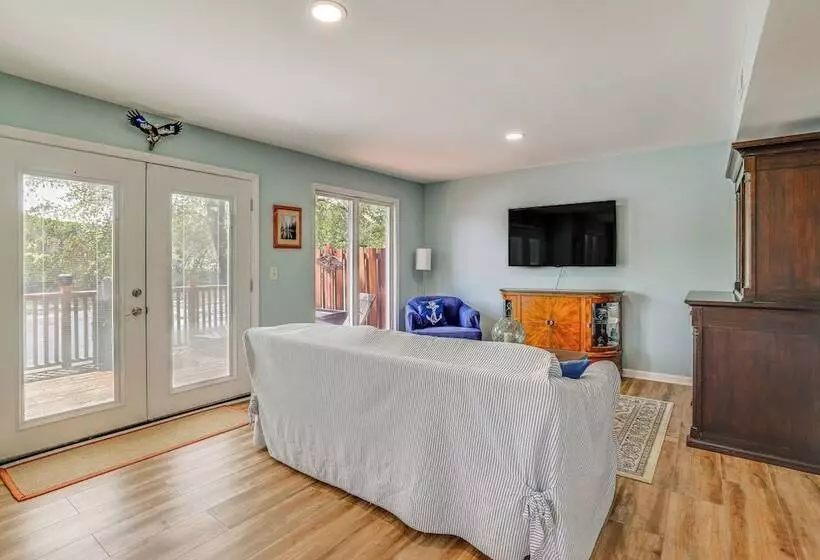 Riverfront Home In Phillipsburg W/ Deck & Yard!