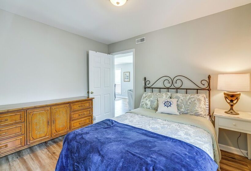 Riverfront Home In Phillipsburg W/ Deck & Yard!