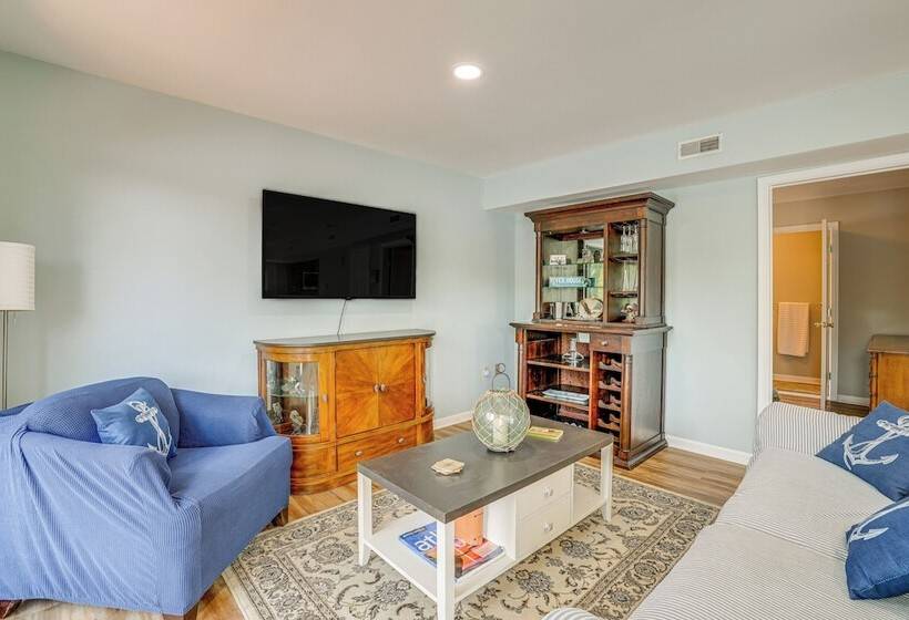 Riverfront Home In Phillipsburg W/ Deck & Yard!