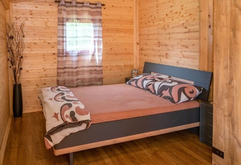 Robinzonski Kamp Hofman