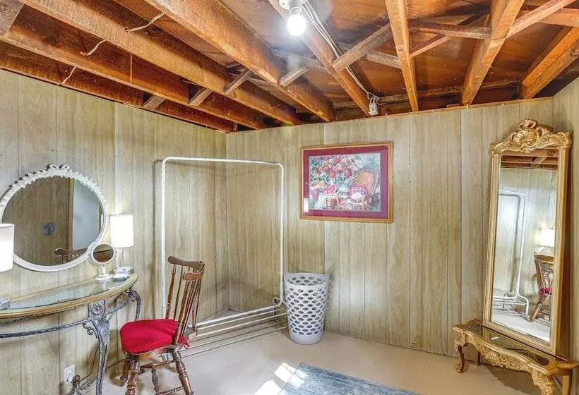 Scenic Hesperus Home On 2 Acres W/ Fenced Yard!