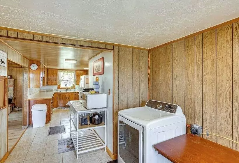 Scenic Hesperus Home On 2 Acres W/ Fenced Yard!