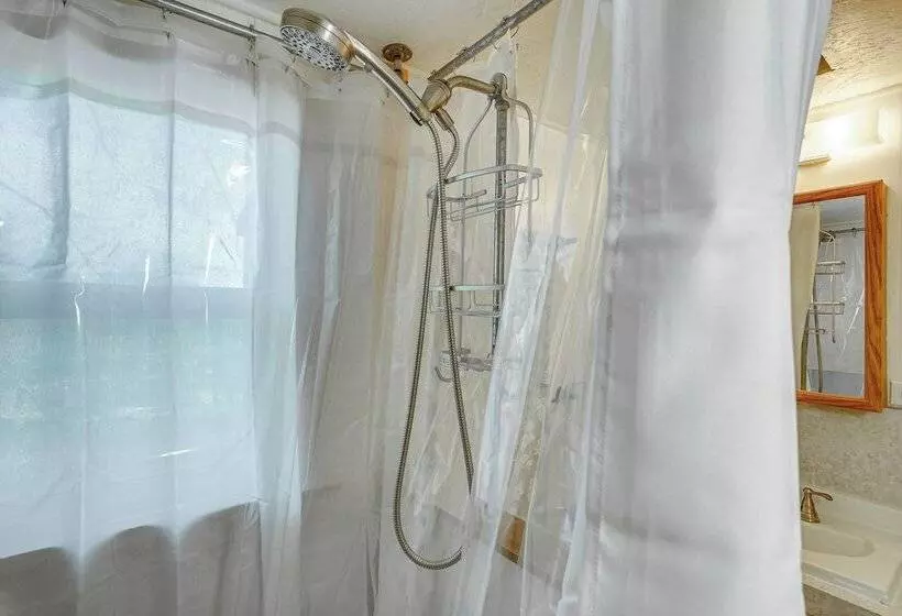 Scenic Hesperus Home On 2 Acres W/ Fenced Yard!