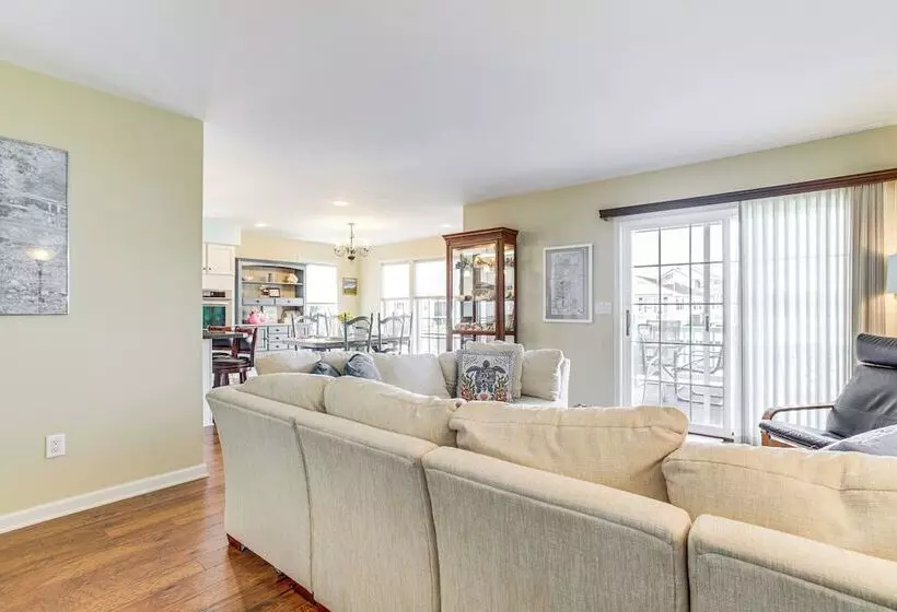 Selbyville Canal Front Home Near Beaches & Shops!