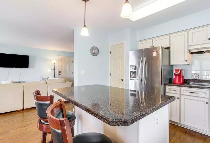 Selbyville Canal Front Home Near Beaches & Shops!